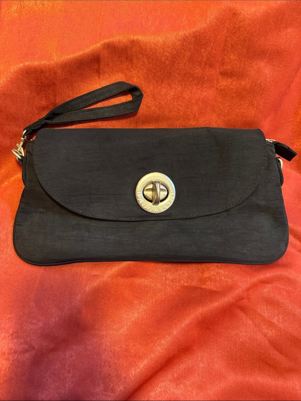 Baggallini Black Wristlet with Turn-Lock Closure